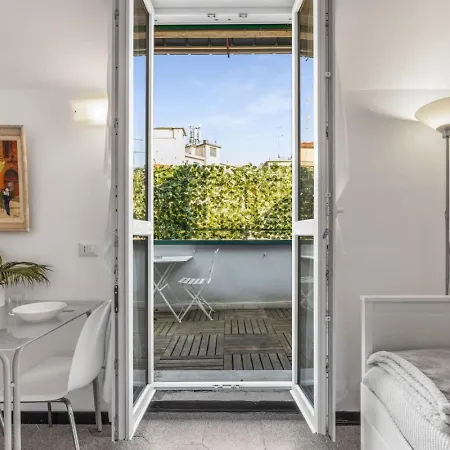 Charming Attic With Terrace - Wi-fi Netflix Milano